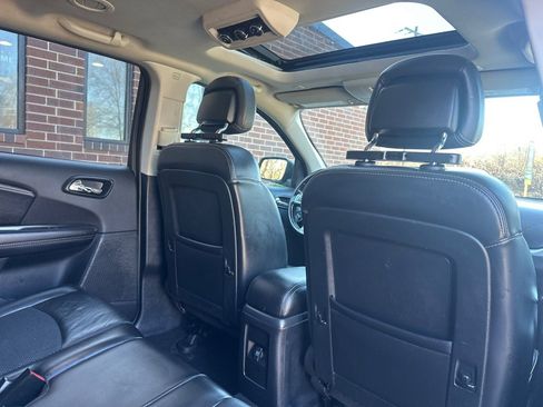 Used 2020 Dodge Journey Crossroad image 18