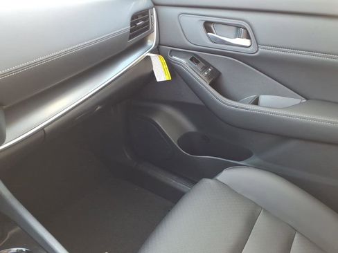 New 2026 Nissan Rogue SV image 23