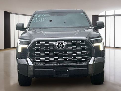 Used 2024 Toyota Tundra Platinum AWD/4WD image 3