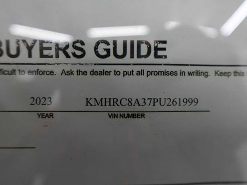 Used 2023 Hyundai Venue SEL image 31