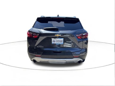 Used 2022 Chevrolet Blazer LT image 4