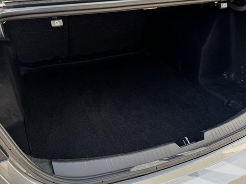 Used 2023 Chevrolet Malibu LT image 13