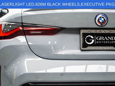 Used 2022 BMW M4 Coupe w/ Executive Package RWD image 20