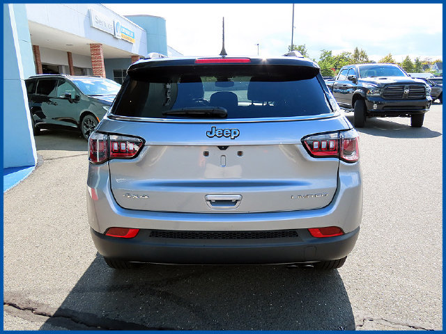 Used 2022 Jeep Compass Limited w/ Sun and Sound Group AWD/4WD image 6