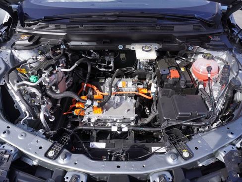 New 2026 Cadillac Optiq Luxury 1 image 11