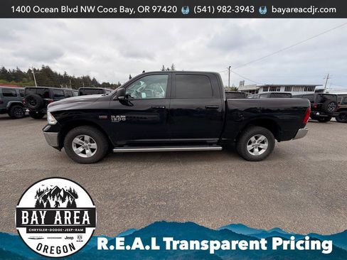 Used 2020 RAM 1500 Classic SLT w/ Luxury Group AWD/4WD image 8