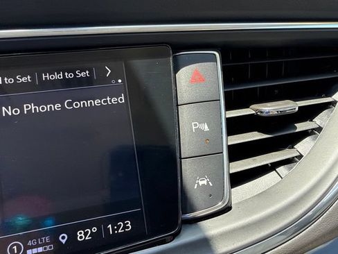 Used 2024 Buick Enclave Essence w/ Experience Buick Package AWD/4WD image 45