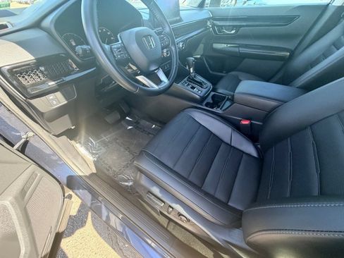 Used 2025 Honda CR-V EX-L image 16