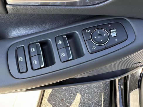 Used 2023 Hyundai Sonata SEL Plus FWD image 9