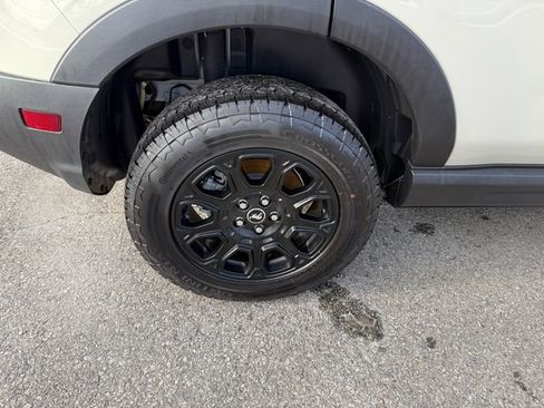 Used 2025 Ford Bronco Sport Badlands image 26