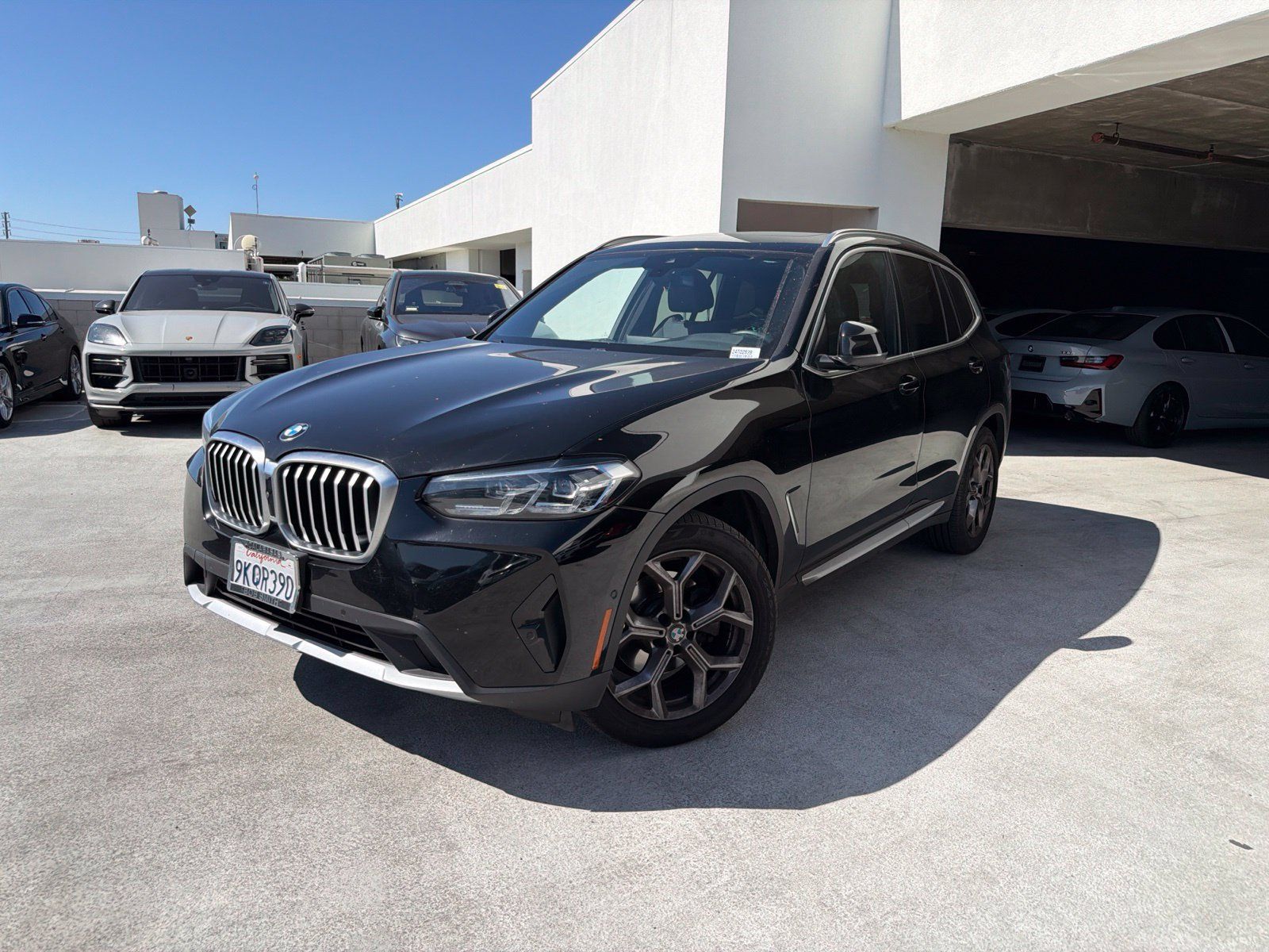 Certified 2024 BMW X3 sDrive30i w/ Convenience Package w/ZPA RWD image 3