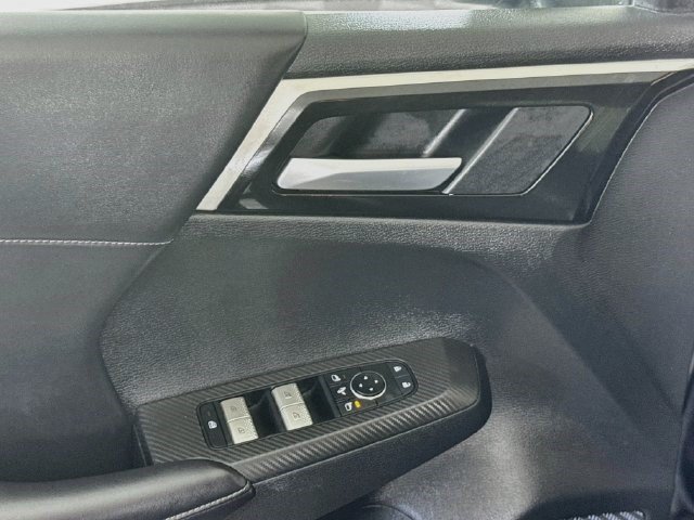 Used 2024 Mitsubishi Outlander SE FWD image 23
