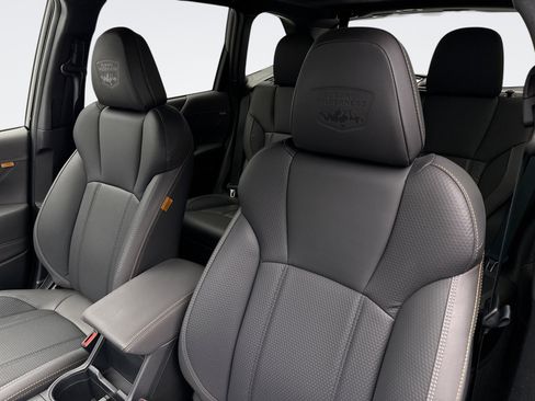Used 2025 Subaru Forester Wilderness image 28