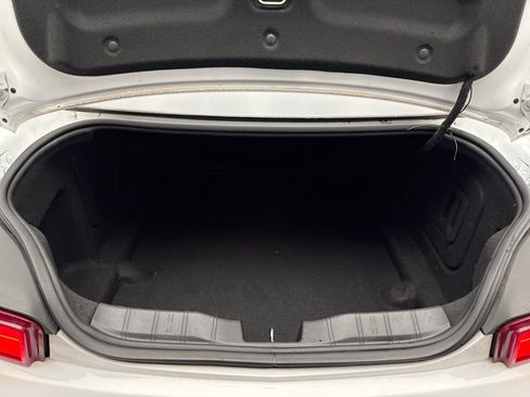 Used 2018 Chevrolet Camaro SS RWD image 24