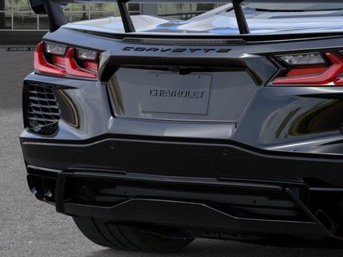 New 2027 Chevrolet Corvette Stingray Coupe w/ Z51 Performance Package RWD image 14