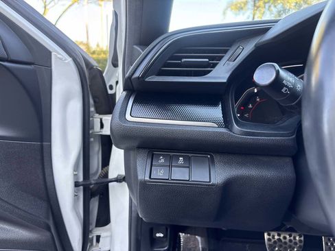 Used 2020 Honda Civic Sport image 20