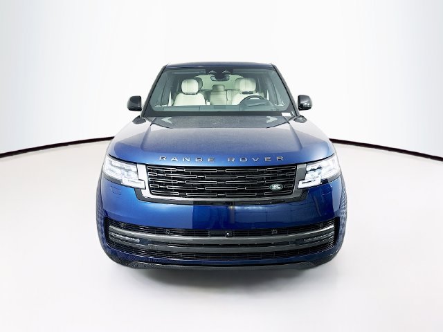 New 2026 Land Rover Range Rover SE AWD/4WD image 2