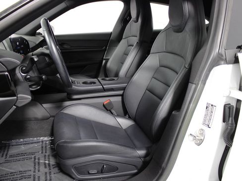Used 2023 Porsche Taycan RWD image 7
