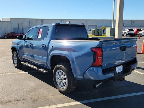 New 2026 Toyota Tacoma SR5 image 4