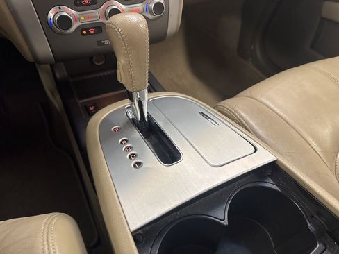 Used 2014 Nissan Murano SL w/ Navigation Package AWD/4WD image 18