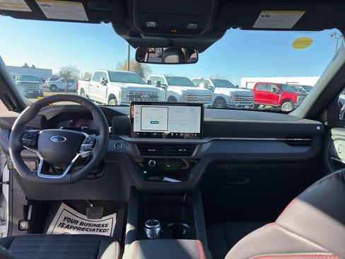 New 2026 Ford Explorer ST-Line w/ ST-Line Street Pack AWD/4WD image 23