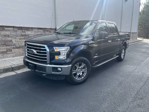 Used 2015 Ford F150 XLT w/ Equipment Group 302A Luxury image 1