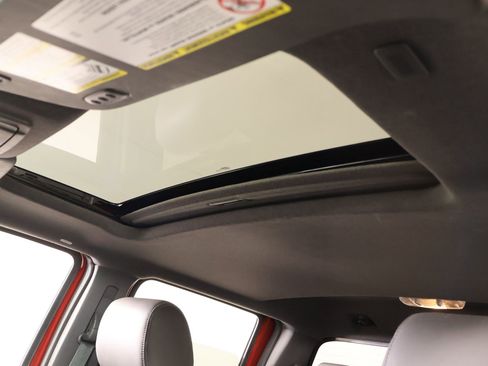 Used 2015 Ford F250 Platinum w/ FX4 Off-Road Package image 16