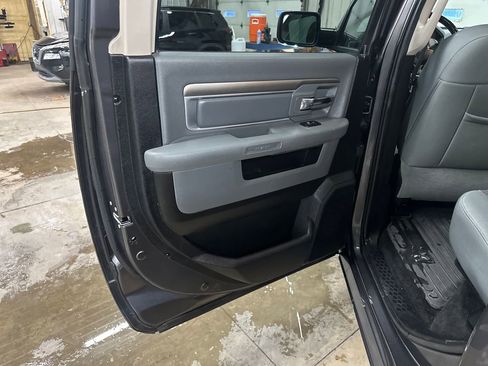 Used 2016 RAM 1500 Outdoorsman image 33