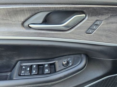 Used 2023 Jeep Grand Cherokee 4xe image 19