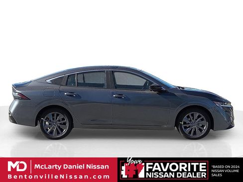 New 2026 Nissan Sentra SL w/ Floor Mat Package FWD image 6