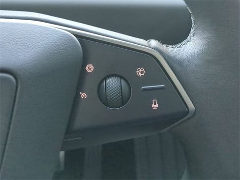 Used 2024 Tesla Cybertruck AWD Crew Cab image 24