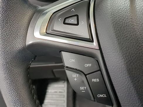 Used 2024 Ford Edge SEL w/ Convenience Package image 30