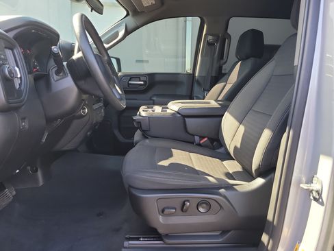 Used 2022 Chevrolet Silverado 1500 Custom w/ LPO, Dark Essentials Package RWD image 17