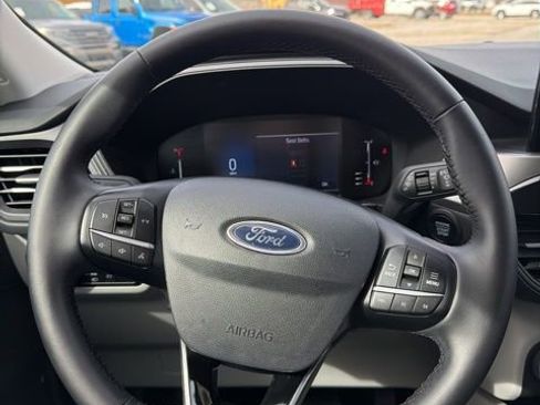 Used 2024 Ford Escape Active image 30