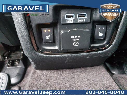 Used 2019 Dodge Durango R/T w/ Blacktop Package image 19