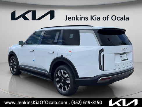 New 2027 Kia Telluride S w/ Towing Package FWD image 4