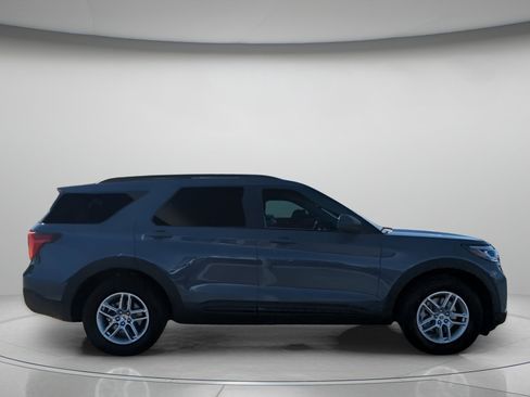New 2026 Ford Explorer Active image 34