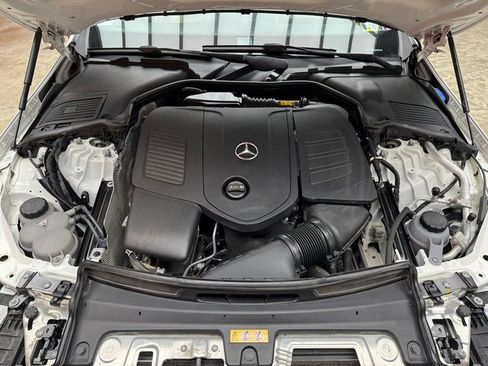 Certified 2022 Mercedes-Benz C 300 4MATIC Sedan image 27