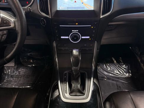 Used 2016 Ford Edge Titanium w/ Equipment Group 301A image 3