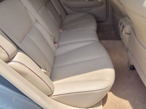 Used 2005 INFINITI Q45 w/ (P01) Premium Pkg image 36