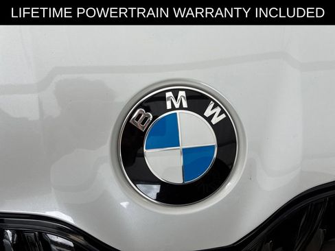 Used 2026 BMW 740i RWD image 3