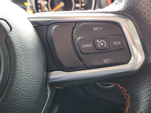 Used 2023 Jeep Gladiator Mojave image 29