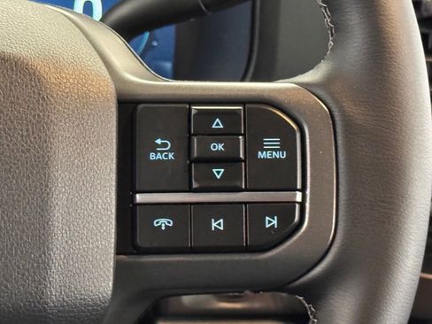 New 2026 Ford F250 Lariat w/ Black Appearance Package image 21