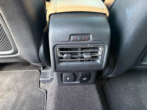 Used 2020 Lincoln Corsair Reserve w/ Equipment Group 201A image 17