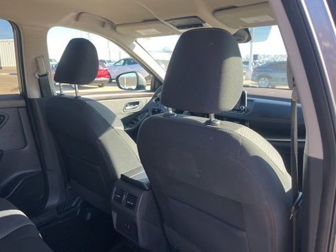 Used 2021 Nissan Rogue SV image 45