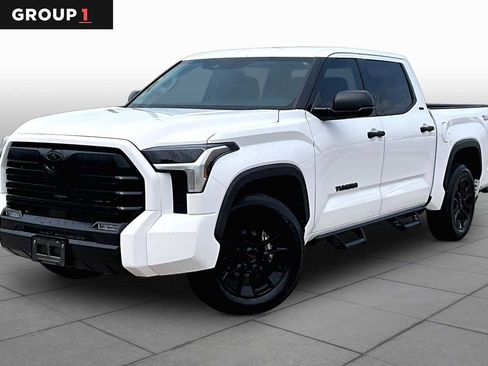 Used 2023 Toyota Tundra SR5 RWD image 1
