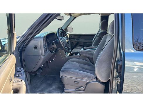 Used 2006 GMC Sierra 1500 SLE w/ Light Duty Power Package image 11