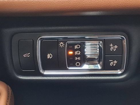 Certified 2023 Lincoln Aviator Reserve w/ Equipment Group 201A AWD/4WD image 15