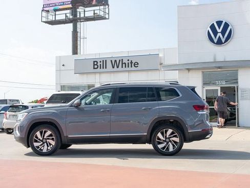 New 2026 Volkswagen Atlas SEL AWD/4WD image 3