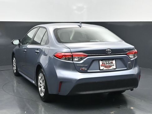Used 2026 Toyota Corolla LE FWD image 4